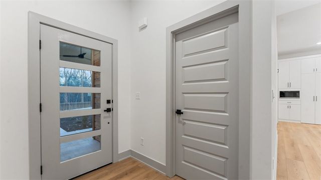 13 Coylton Lane, Bella Vista, AR 72715