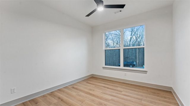 13 Coylton Lane, Bella Vista, AR 72715