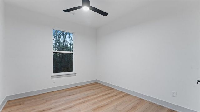 13 Coylton Lane, Bella Vista, AR 72715