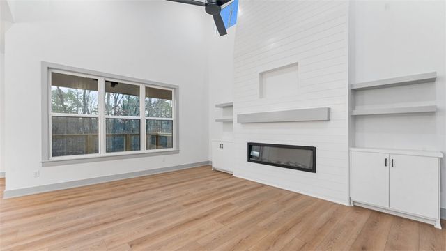 13 Coylton Lane, Bella Vista, AR 72715