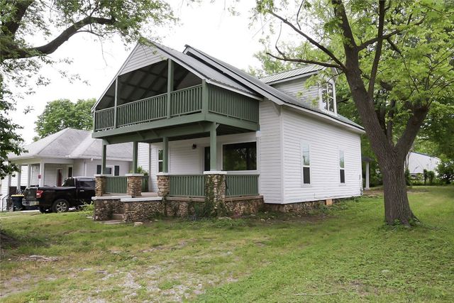 610 N Robinson Street, Harrison, AR 72601