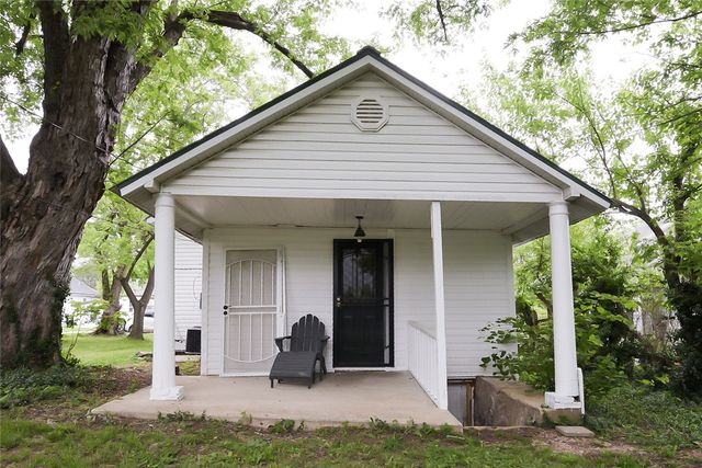 610 N Robinson Street, Harrison, AR 72601