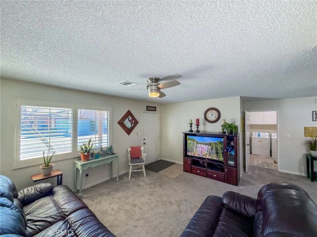 43920 Bobby Jones 20, Lancaster, CA 93536