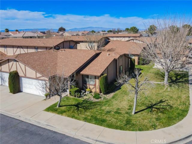 43920 Bobby Jones 20, Lancaster, CA 93536