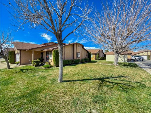 43920 Bobby Jones 20, Lancaster, CA 93536