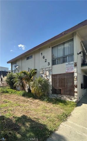 1623 W 80th 5, Los Angeles, CA 90047