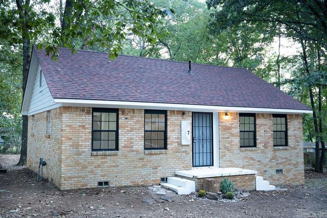 7 Bay Street, Little Rock, AR 72204