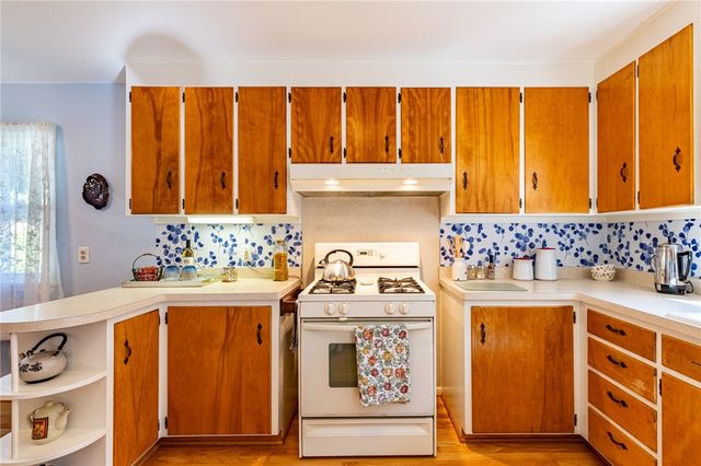 273 Circle Lane, Webster, NY 14580