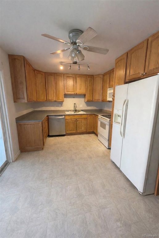 1501 E 98th Avenue, Thornton, CO 80229