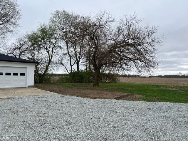 4653 E Us Highway 36, Markleville, IN 46056