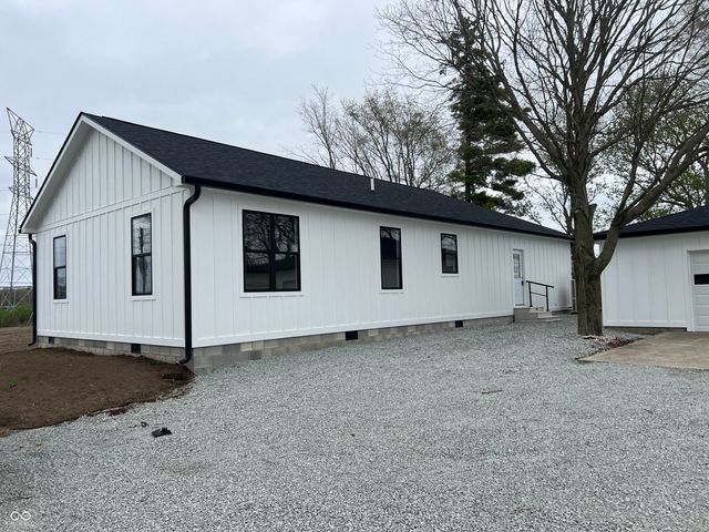 4653 E Us Highway 36, Markleville, IN 46056
