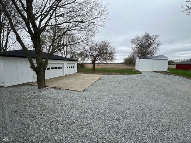 4653 E Us Highway 36, Markleville, IN 46056