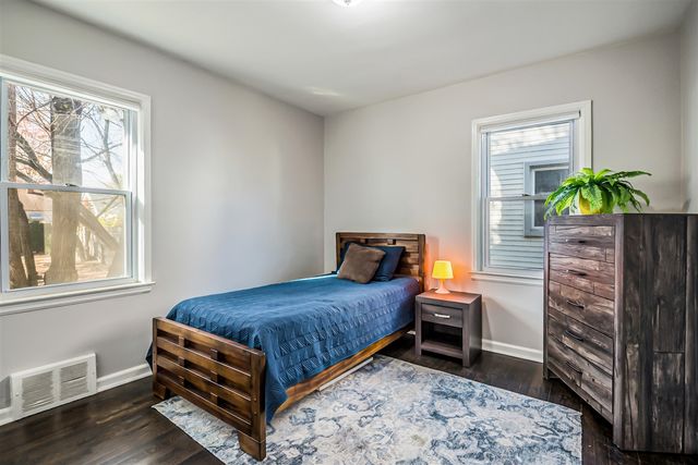 15433 Norborne, Redford, MI 48239