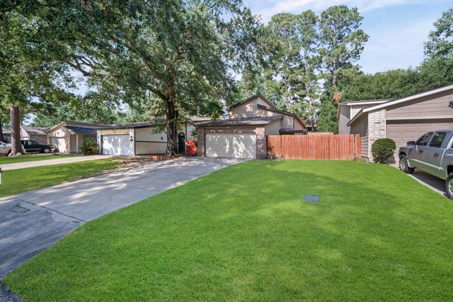 3010 Whitman Drive, Montgomery, TX 77356