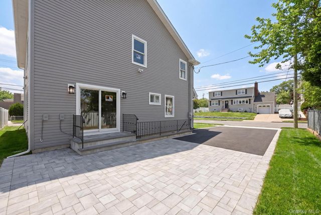 447 Keller Avenue, Elmont, NY 11003