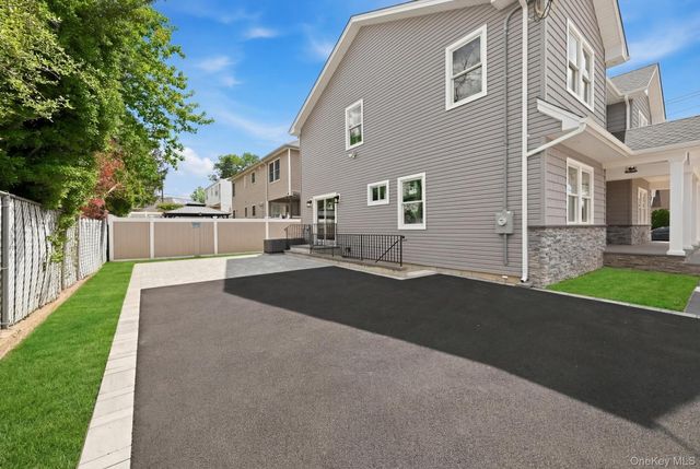 447 Keller Avenue, Elmont, NY 11003