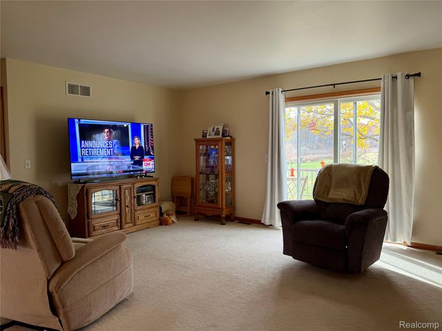 10415 N Genesee Road, Thetford Township, MI 48458