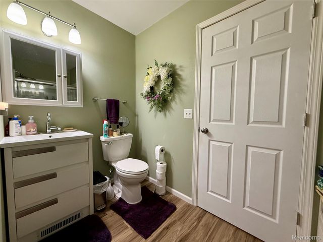 10415 N Genesee Road, Thetford Township, MI 48458