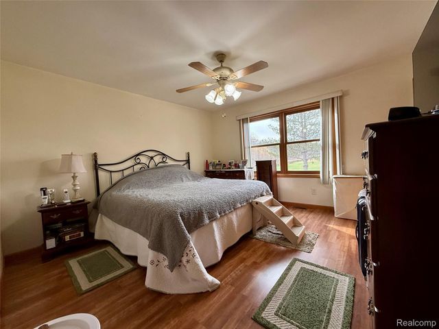 10415 N Genesee Road, Thetford Township, MI 48458