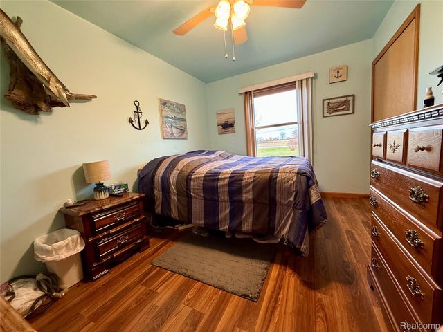 10415 N Genesee Road, Thetford Township, MI 48458