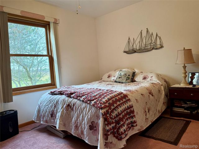 10415 N Genesee Road, Thetford Township, MI 48458