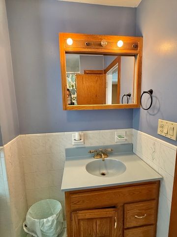 23 Orient St, Malden, MA 02148