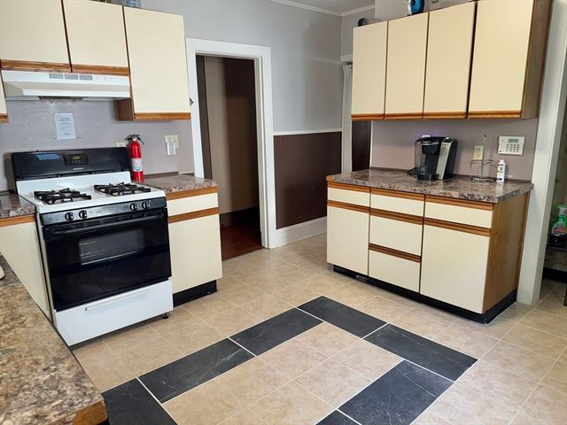 23 Orient St, Malden, MA 02148