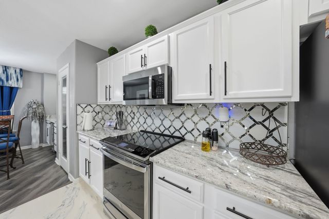 8342 Timberbrook Lane, Dallas, TX 75249