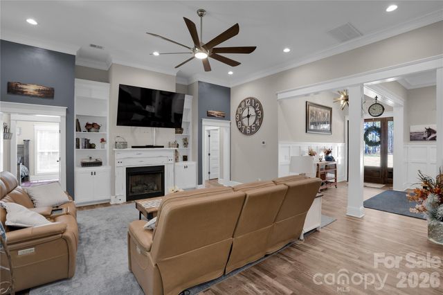 2138 Lockhart Road, Camden, SC 29020