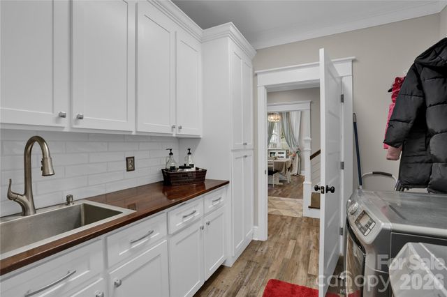 2138 Lockhart Road, Camden, SC 29020