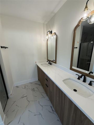 5813 REGENT ROAD, Venice, FL 34293