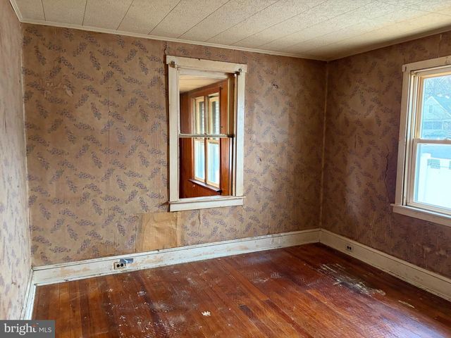 1015 GALBRAITH AVE, Upper Chichester, PA 19061