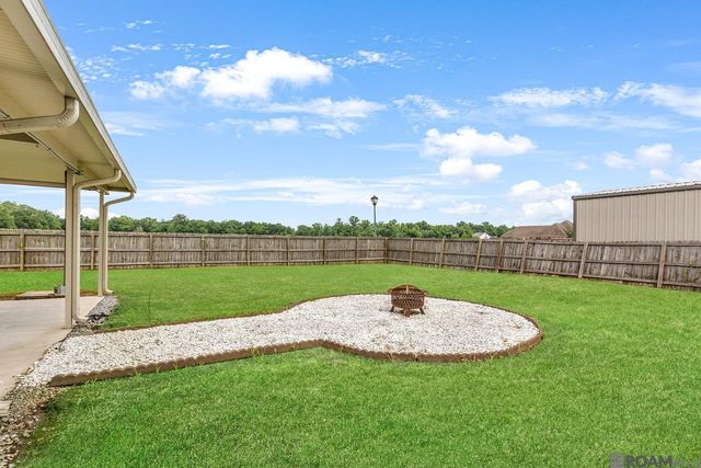 4856 Jaselyn Ann Ave, Addis, LA 70710