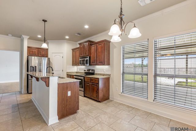 4856 Jaselyn Ann Ave, Addis, LA 70710