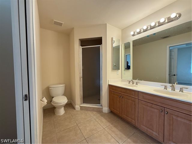 3973 Pomodoro CIR 304, Cape Coral, FL 33909