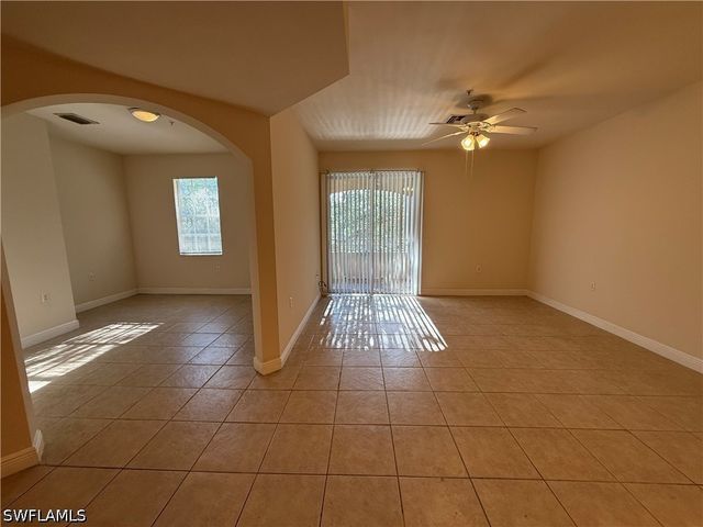 3973 Pomodoro CIR 304, Cape Coral, FL 33909