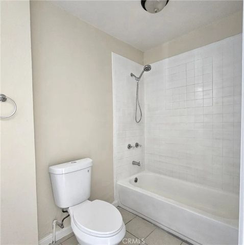 1445 W 82nd, Los Angeles, CA 90047