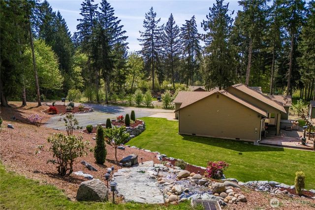 7805 300th Street Ct S, Roy, WA 98580