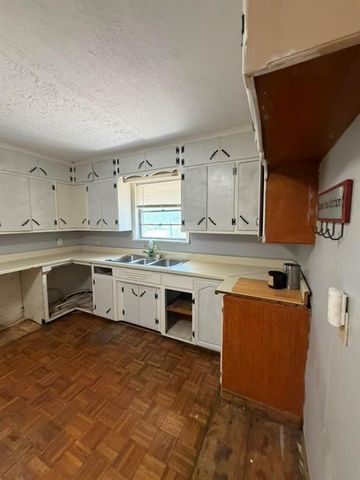 404 NW 122nd Street, Oklahoma City, OK 73114