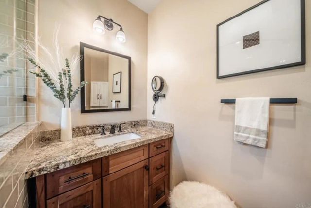 27636 Mountain Meadow Road, Escondido, CA 92026