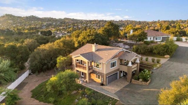 27636 Mountain Meadow Road, Escondido, CA 92026