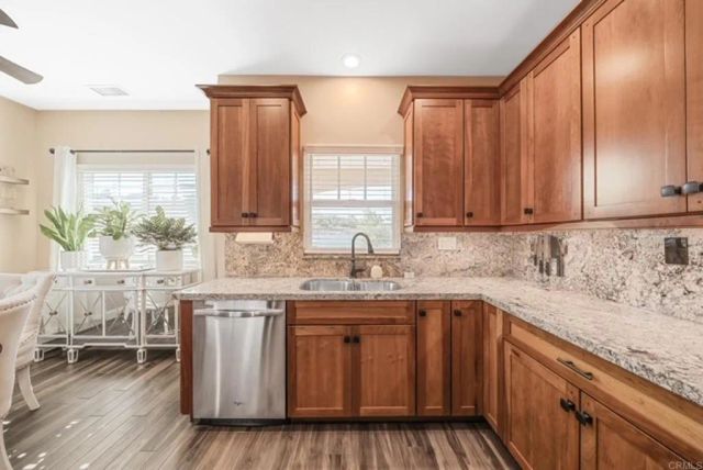 27636 Mountain Meadow Road, Escondido, CA 92026