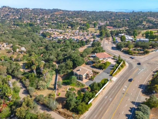 27636 Mountain Meadow Road, Escondido, CA 92026