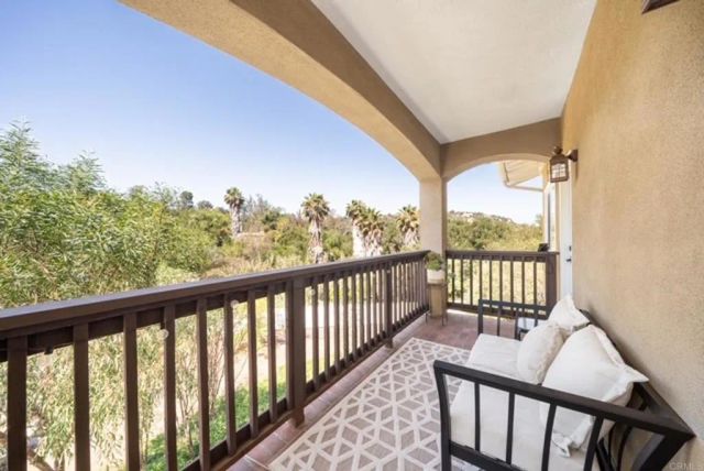 27636 Mountain Meadow Road, Escondido, CA 92026