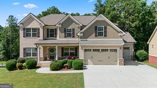 1050 Silver Thorne Drive, Loganville, GA 30052