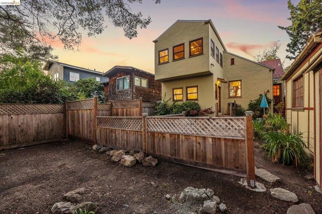 1648 Oak View Ave, Kensington, CA 94707