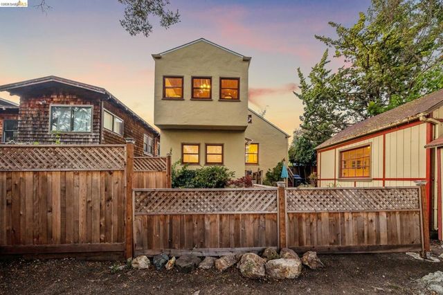 1648 Oak View Ave, Kensington, CA 94707