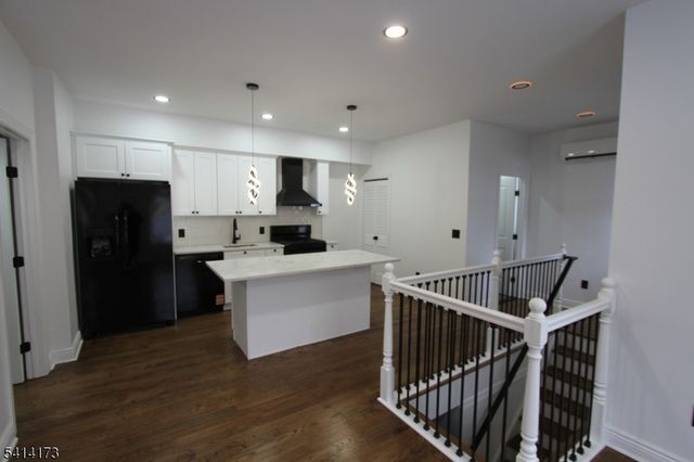 126 4Th Ave, Hawthorne Boro, NJ 07506