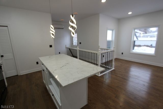 126 4Th Ave, Hawthorne Boro, NJ 07506