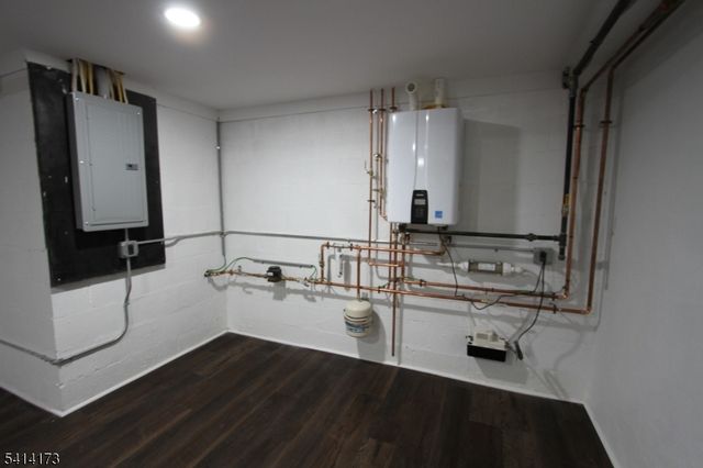 126 4Th Ave, Hawthorne Boro, NJ 07506